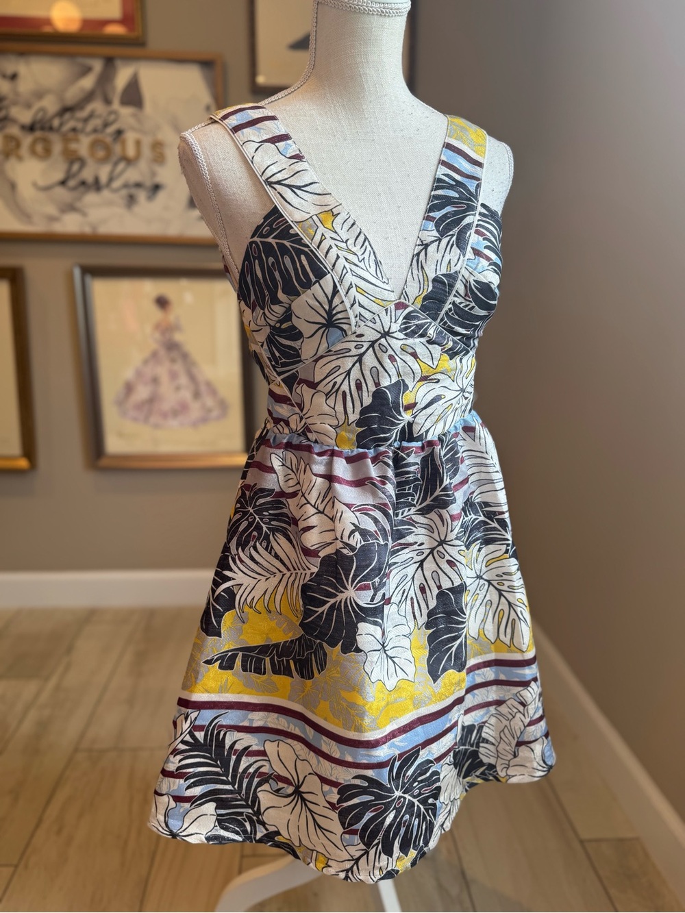NWT! H&M Havana Dreams Tropical Print Shimmer Cutout Dress